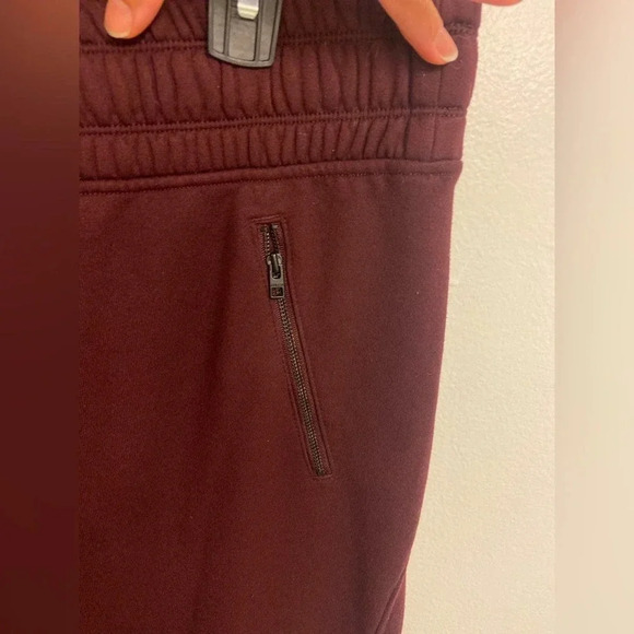 Athleta Bounce Back Jogger Sweat Pant Burgundy Size Large - Picture 7 of 10